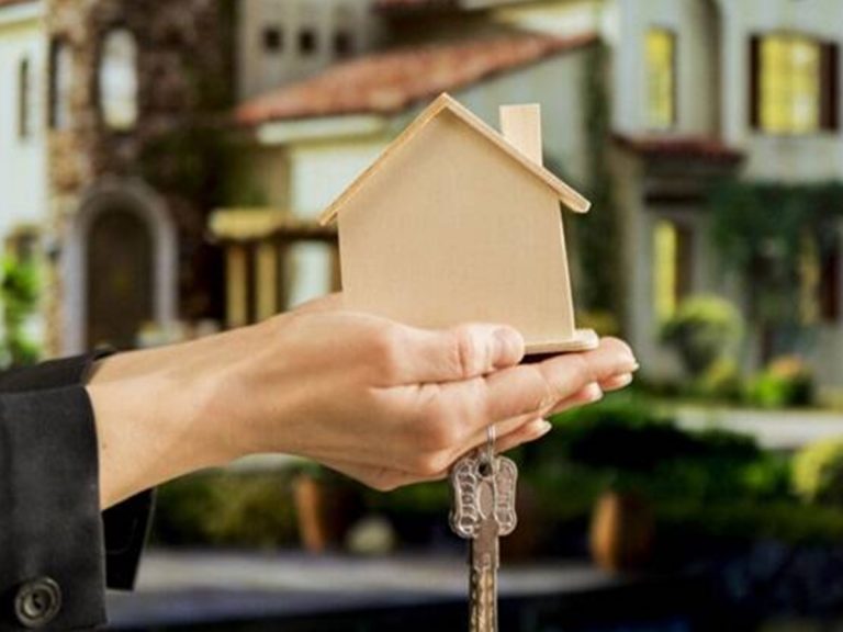 త్వరపడండి… వచ్చే ఏడాది పెరగనున్న ఇళ్ల ధరలు