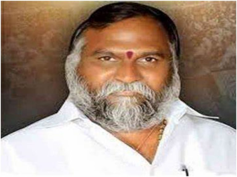 బీజేపీ, టీఆర్ఎస్ కుట్రవల్లే ధాన్యం సమస్య