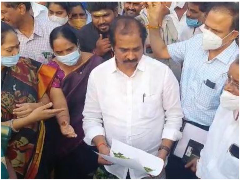 మిర్చి రైతుల్ని ఆదుకుంటాం.. కన్నబాబు