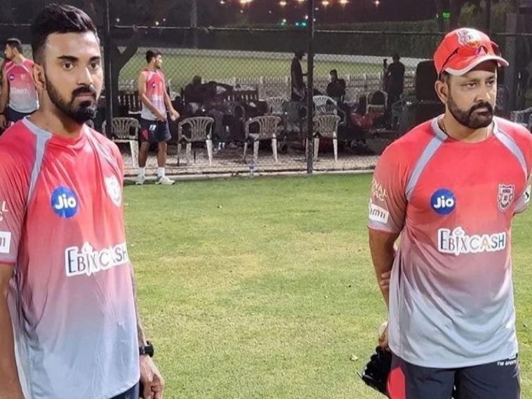 వేలంలోకి వెళ్ళాలి అనేది రాహుల్ నిర్ణయం… దానిని గౌరవిస్తాం : కుంబ్లే