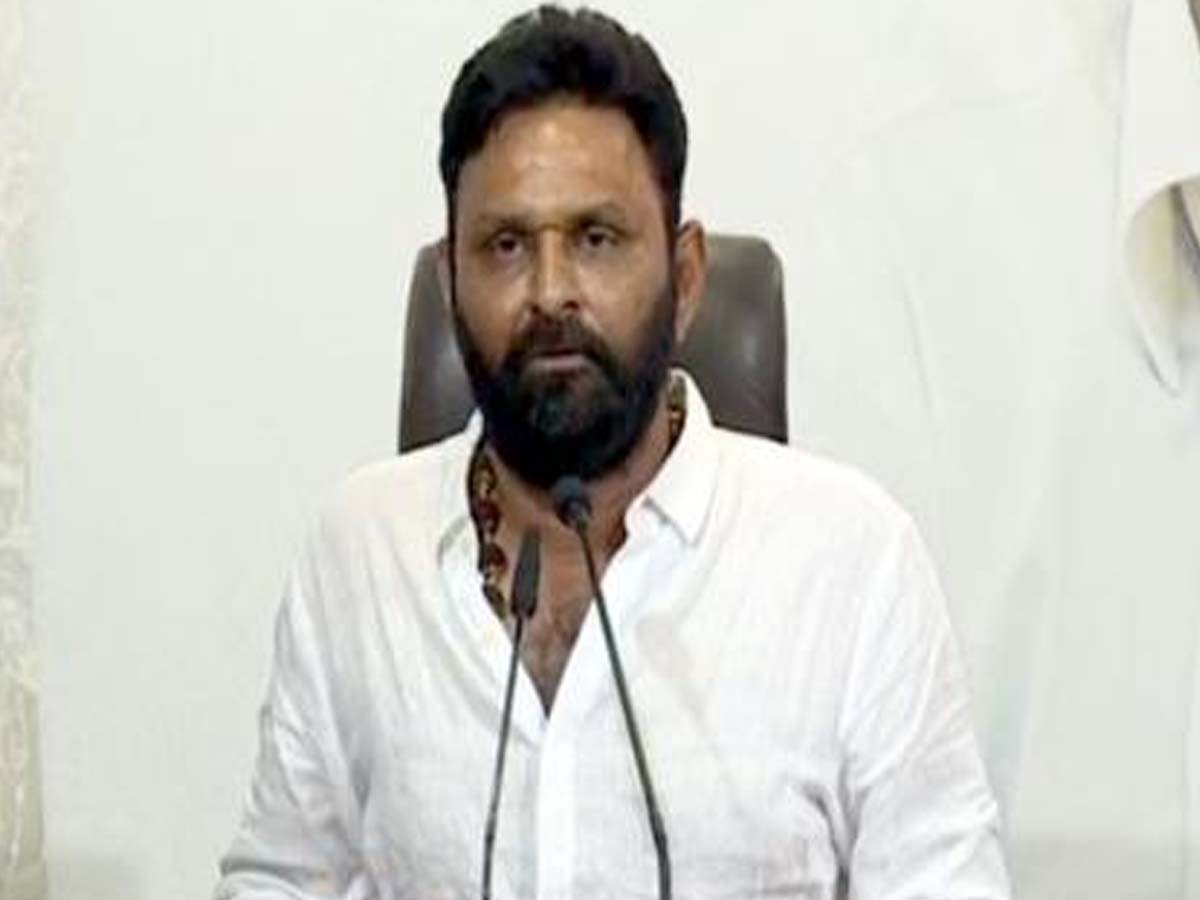 రియల్‌ ఎస్టేట్‌ కోసమే రాజధాని అమరావతి: కొడాలి నాని