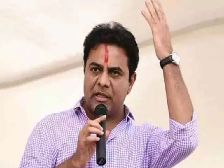 సింగరేణిని ప్రైవేటీకరించేందుకు బీజేపీ కుట్ర చేస్తోంది: కేటీఆర్