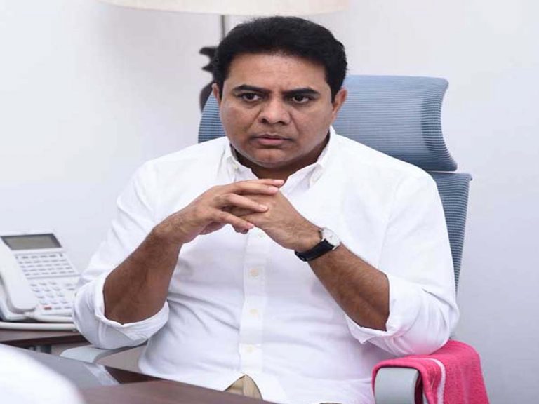 టీఎస్ బి-పాస్‌ను దేశంలో ఆదర్శంగా నిలపాలి: మంత్రి కేటీఆర్‌