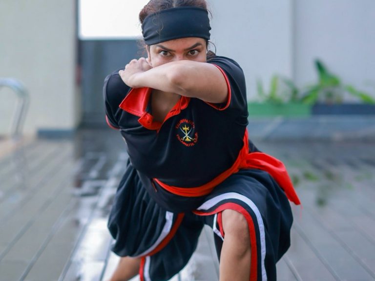 మంచు లక్ష్మా…. మజాకా!!