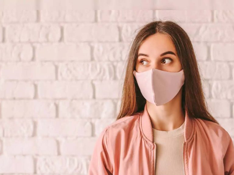 మాస్క్‌ ధరిస్తున్న వారు 2శాతమేనా..?