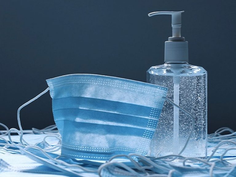 మాస్కు లేని వారిని దుకాణాలకు అనుమతిస్తే 25 వేలు జరిమానా…