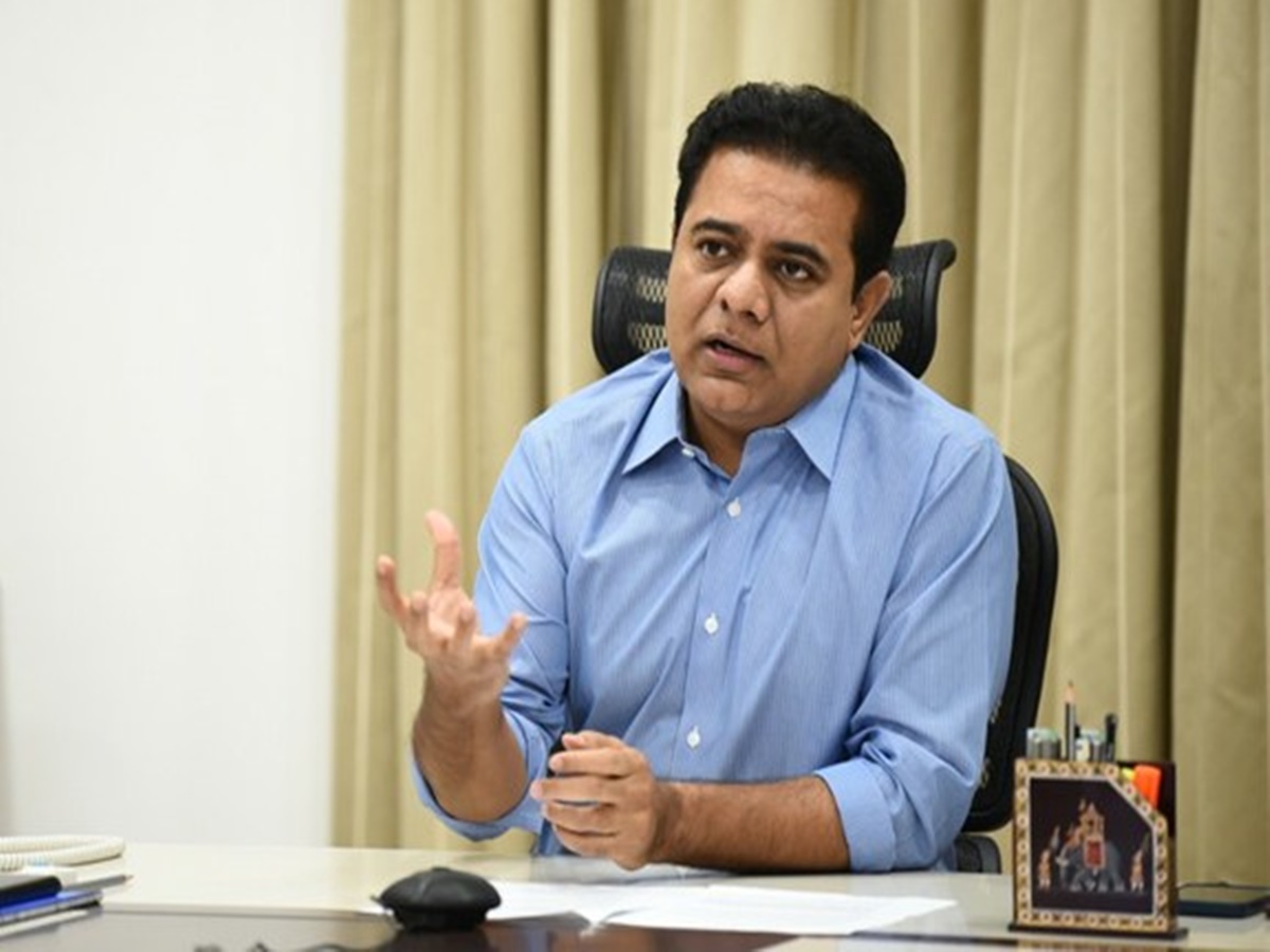 తెలంగాణ ప్రాజెక్టులకు జాతీయ హోదా ఇవ్వాలి.. ప్రధాని మోదీకి కేటీఆర్ ట్వీట్