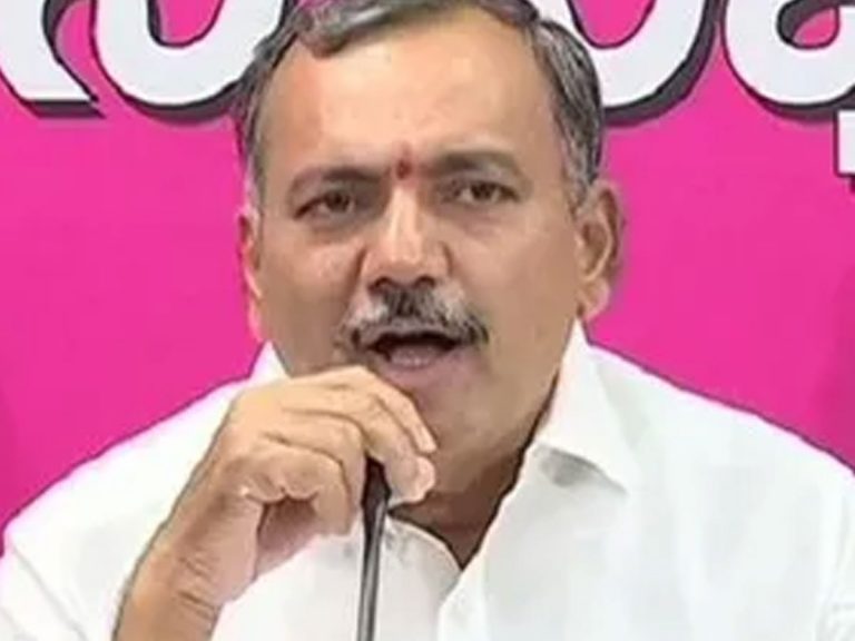 బీజేపీ ఎంపీలు అబద్దాల మీదనే బ్రతుకుతున్నారు : టీఆర్ఎస్ ఎమ్మెల్యే