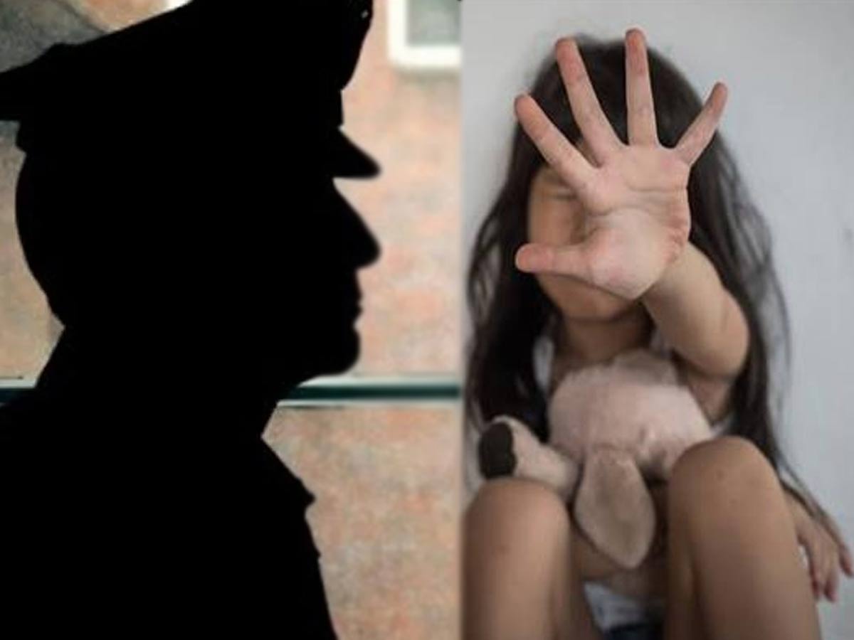 కామాంధుడిగా మారిన కానిస్టేబుల్.. మైనర్ బాలికను అక్కడ పట్టుకొని