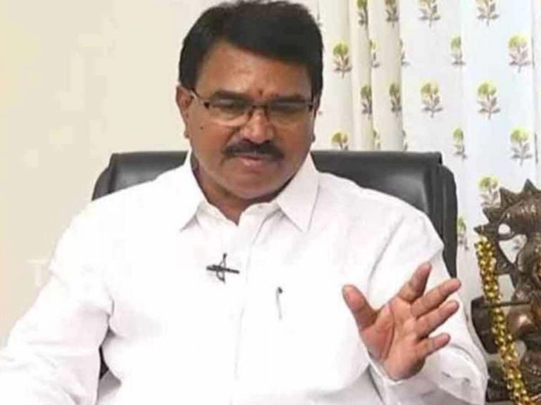 అందమైన భాషలో ఉపన్యాసాలు ఇచ్చి దేశభక్తి అంటే ఎలా..?: నిరంజన్‌రెడ్డి