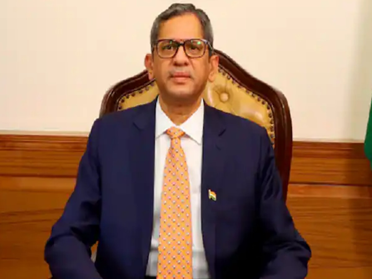 జడ్జిలను జడ్జిలే నియమిస్తారనుకోవడం భ్రమ: సీజేఐ ఎన్వీ రమణ