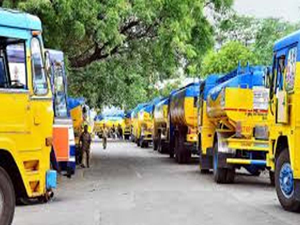 ధరల పెరుగుదల కోవిడ్‌ భారం భరించలేము: వై. వి ఈశ్వరరావు