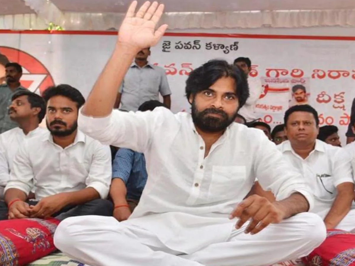 కావాలంటే నా సినిమాలను ఏపీలో ఉచితంగా ఆడిస్తా: పవన్ కళ్యాణ్