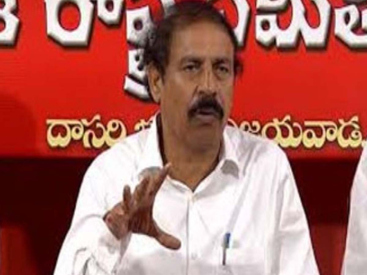 ఇంత విపత్తు వస్తే ఒక్క కేంద్ర మంత్రి రాలేదు: రామకృష్ణ