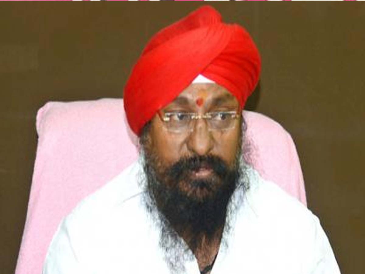 ఓట్లు తప్ప.. టీఆర్ఎస్‌కు వేరే ధ్యాస లేదు:  రవీందర్‌సింగ్‌