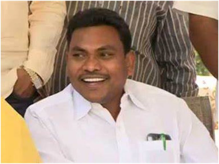 గులాబీ పార్టీలో రేగా కాంతారావు కామెంట్స్ రచ్చ