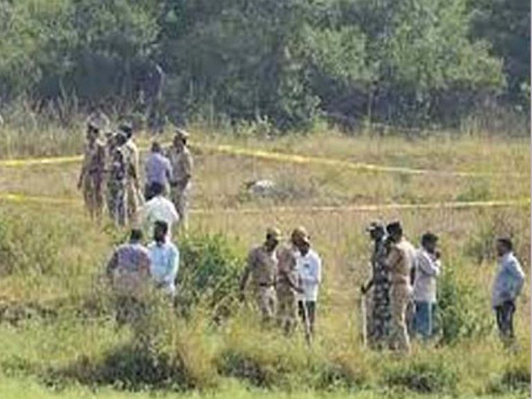 దిశ నిందితుల ఎన్‌కౌంటర్‌ ప్రాంతాన్ని పరిశీలించిన సిర్పూర్కర్‌ కమిషన్‌