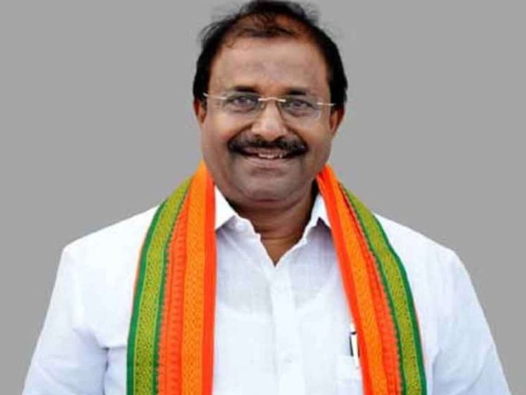 మేం అధికారంలోకి వస్తే రూ.70కే చీప్ లిక్కర్: సోము వీర్రాజు