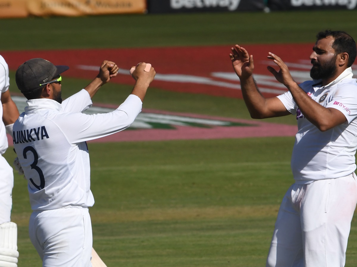 విజృంభించిన భారత బౌలర్లు.. దక్షిణాఫ్రికా 197 ఆలౌట్