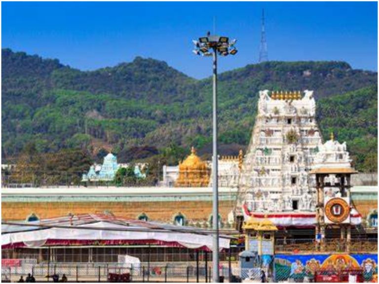 రేపు శ్రీవాణి ట్రస్ట్ బ్రేక్ దర్శన టికెట్ల కోటా విడుదల