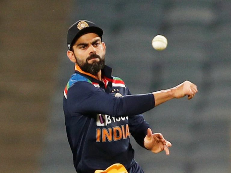 కోహ్లీకి వన్డే కెప్టెన్సీ పోవడానికి ఆ 48 గంటలే కారణమా?