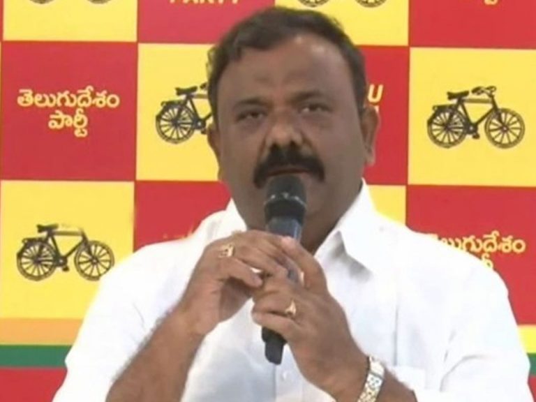 కొందరు టీడీపీ నేతలు ఆ అలవాటు మానుకోవాలి : యరపతినేని