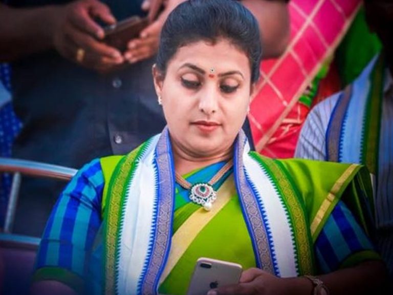 బ్రేకింగ్: వైసీపీ ఎమ్మెల్యే రోజాకు తప్పిన ప్రమాదం