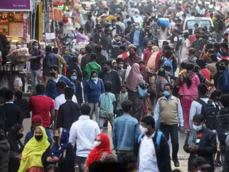 ఢిల్లీలో క‌రోనా టెర్ర‌ర్‌: 24 గంట‌ల్లో 20 వేల‌కు పైగా కేసులు…