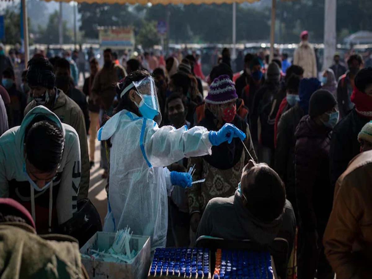 ఢిల్లీలో పెరుగుతున్న పాజిటివిటీ రేటు…