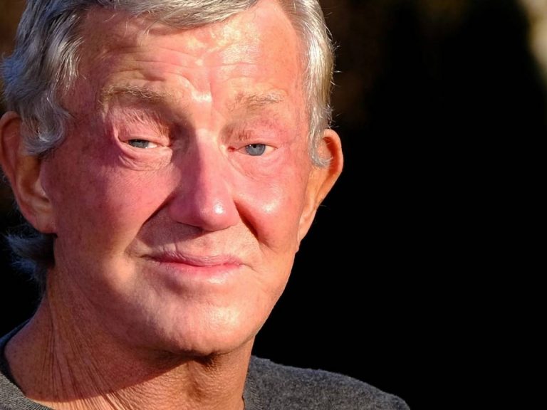 ఆ వృద్ధుడు యువ‌కుడిగా క‌నిపించేందుకు ప్ర‌య‌త్నించి… చివ‌ర‌కు…