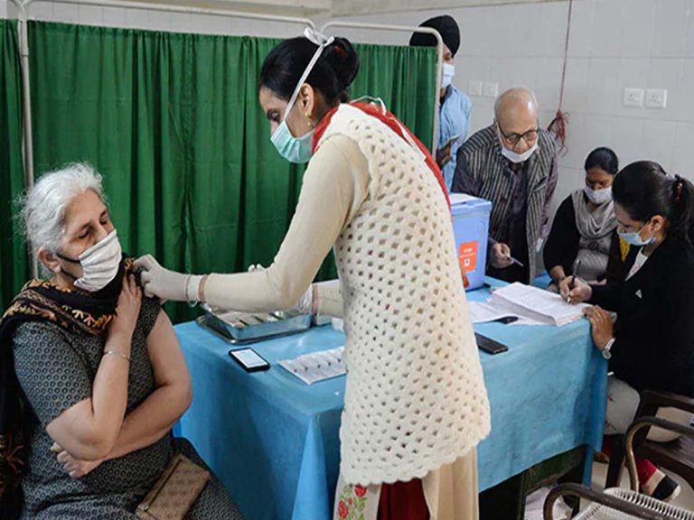 దేశ‌వ్యాప్తంగా ప్రారంభ‌మైన బూస్ట‌ర్ డోస్ వ్యాక్సినేష‌న్‌… ఎంత‌మంది అర్హులంటే…