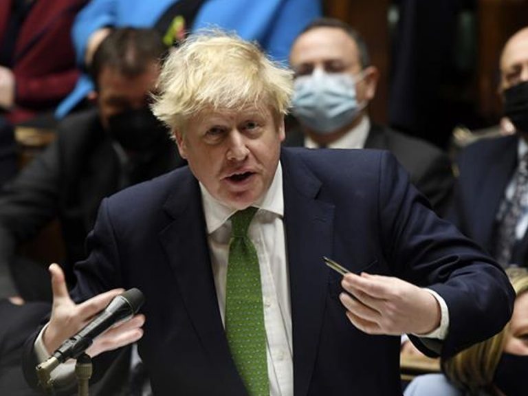 బ్రిట‌న్ కీల‌క నిర్ణ‌యం: వ‌చ్చే వారం నుంచి ఆంక్ష‌లు ఎత్తివేత‌…