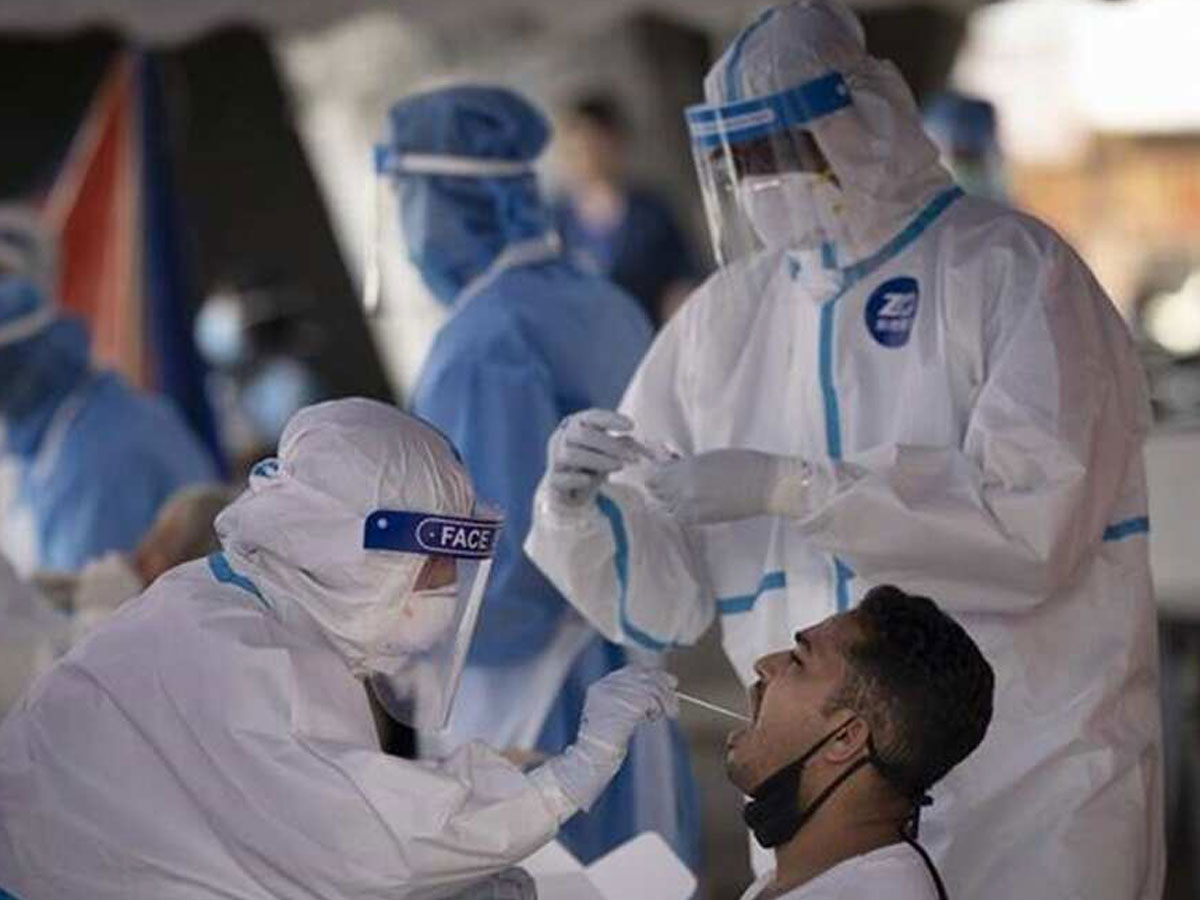 కోవిడ్‌ కలకలం.. మరో 30మంది వైద్యులకు పాజిటివ్