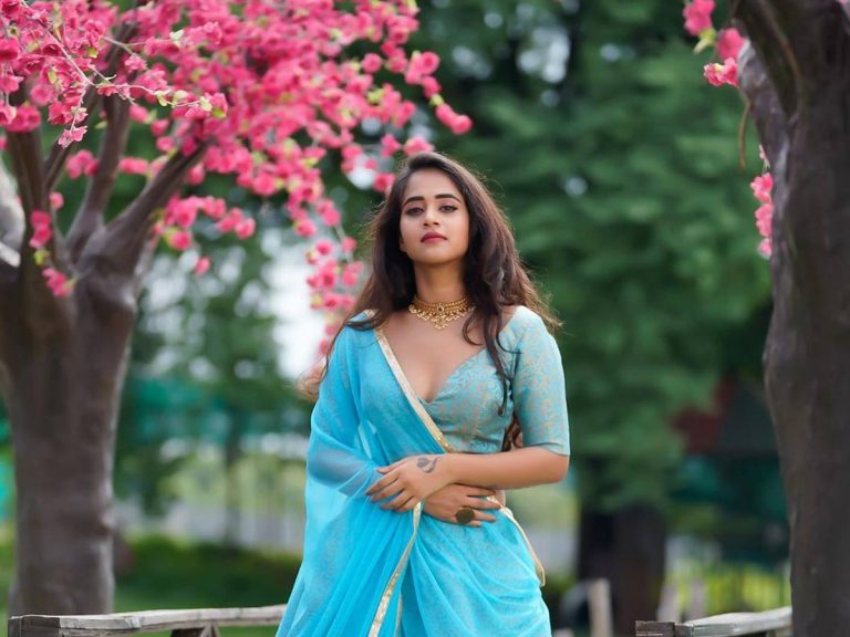 తనీష్‌తో రిలేషన్… శ్రీరెడ్డి వ్యాఖ్యలపై దీప్తి సునైనా రియాక్షన్