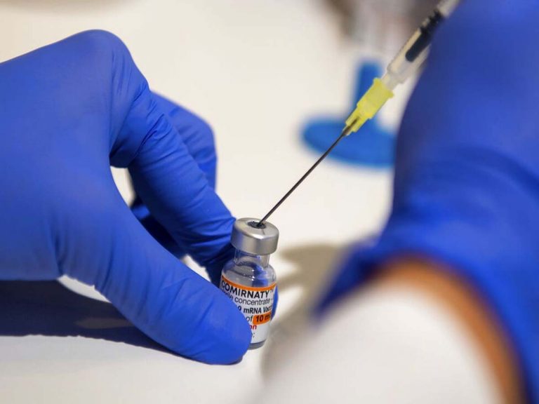 ఒమిక్రాన్‌… ఓ అన్‌స్టాప‌బుల్ వేరియంట్‌…