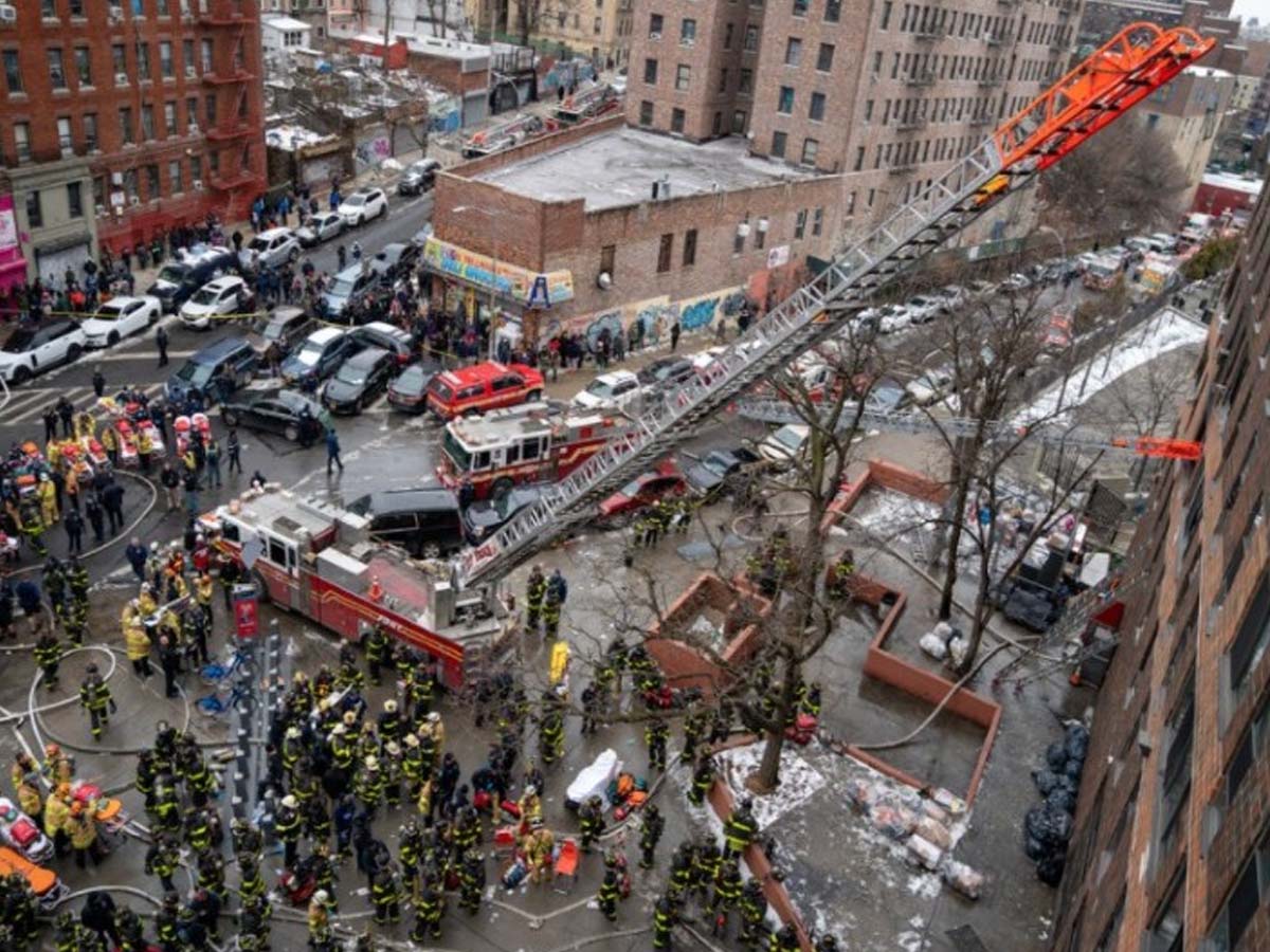 న్యూయార్క్‌లో అపార్ట్‌మెంట్‌లో ఘోర అగ్నిప్ర‌మాదం…19 మంది మృతి…