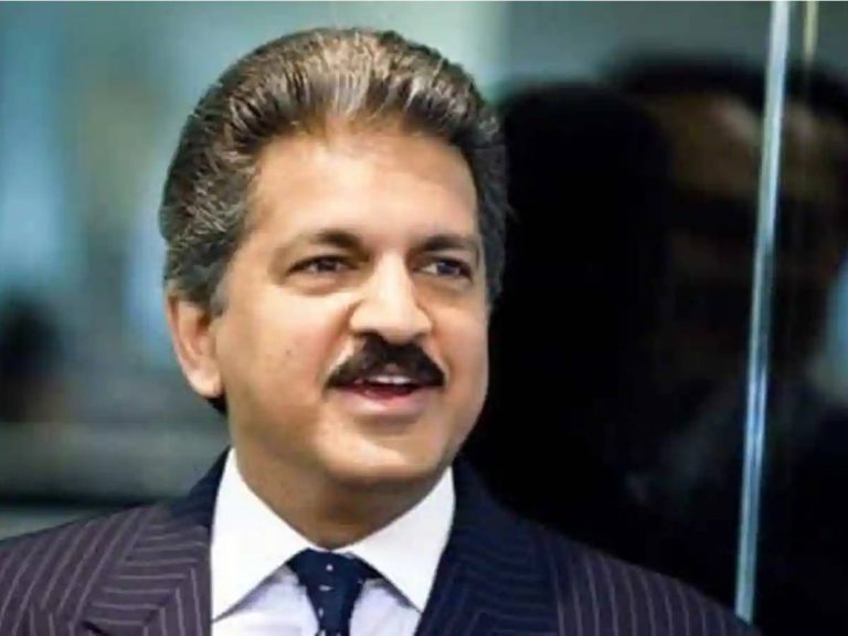 సోష‌ల్ మీడియా వేదిక‌లుగా వ్యాప‌ర దిగ్గ‌జాల‌కు ఆహ్వానాలు…