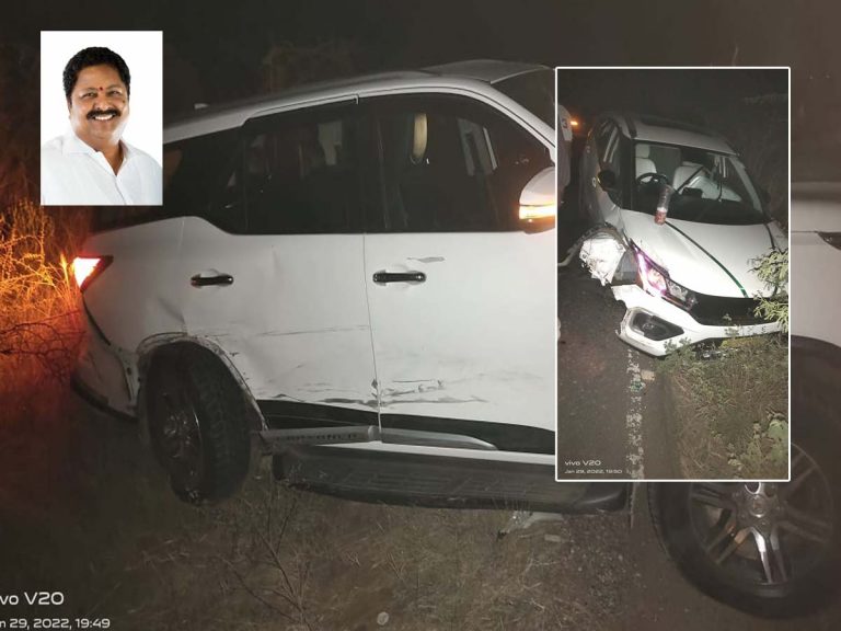 వైసీపీ ఎమ్మెల్యేకు త‌ప్పిన ప్ర‌మాదం