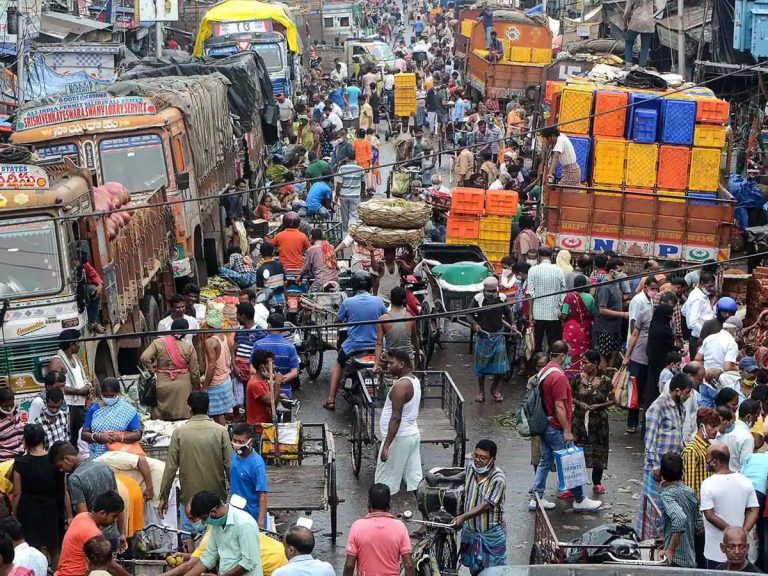 థ‌ర్డ్ వేవ్ ఎఫెక్ట్‌: జ‌న‌వ‌రి మిడ్‌లోనే… ముంబై ఢిల్లీలో…