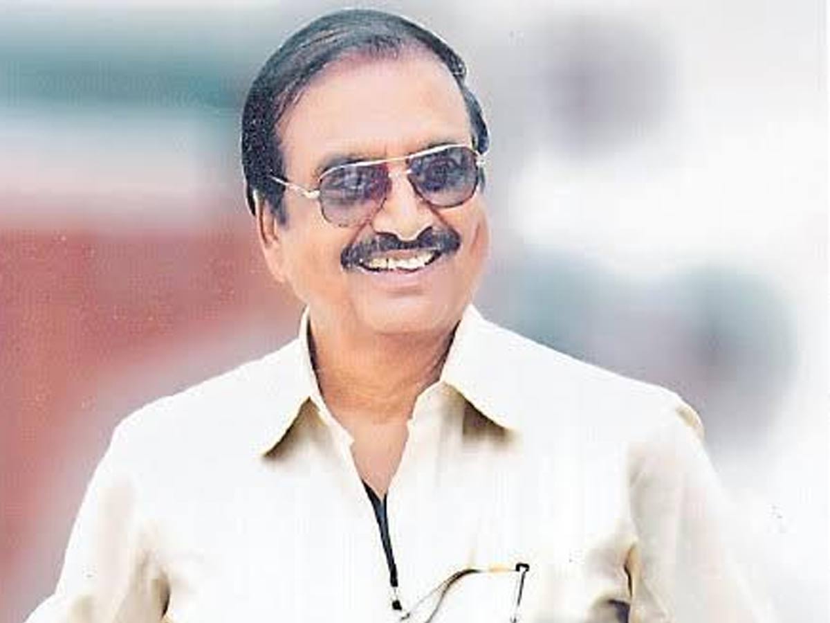 టాలీవుడ్ లో విషాదం… ప్రముఖ దర్శకుడు కన్నుమూత