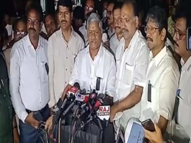 పీఆర్సీ సాధ‌న స‌మితి సంచ‌ల‌న వ్యాఖ్య‌లు.. ఐఏఎస్‌ల‌కు వార్నింగ్..!