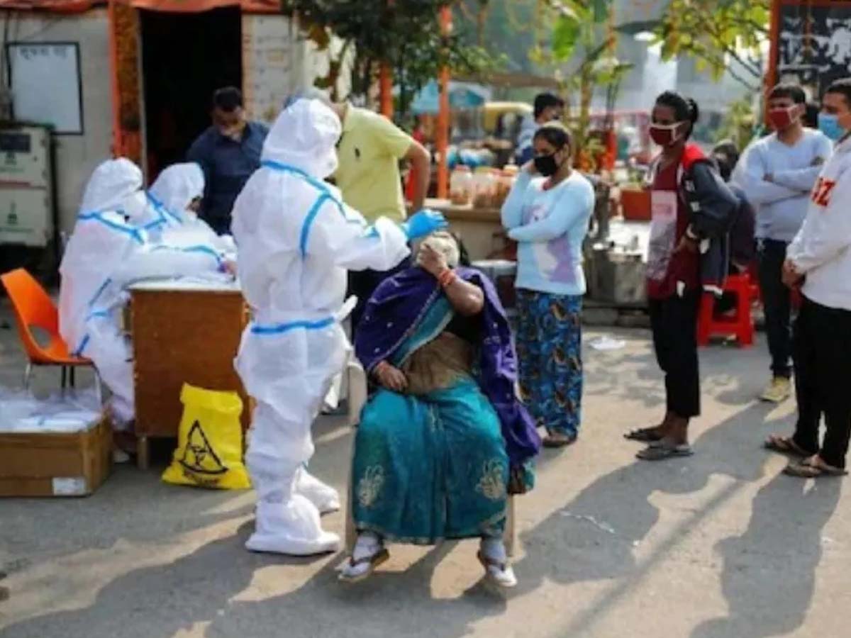 బెంగ‌ళూరులో 10శాతం దాటిన పాజిటివిటీ రేటు…రికార్డ్ స్థాయిలో కేసులు…