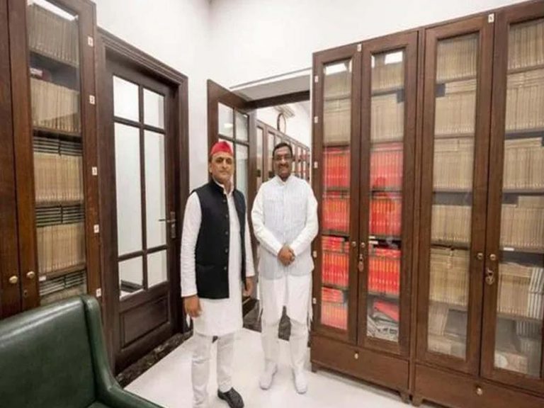 యూపీలో బీజేపీకి మ‌రో షాక్‌… ఎస్పీ చెంత‌కు మ‌రో మంత్రి…