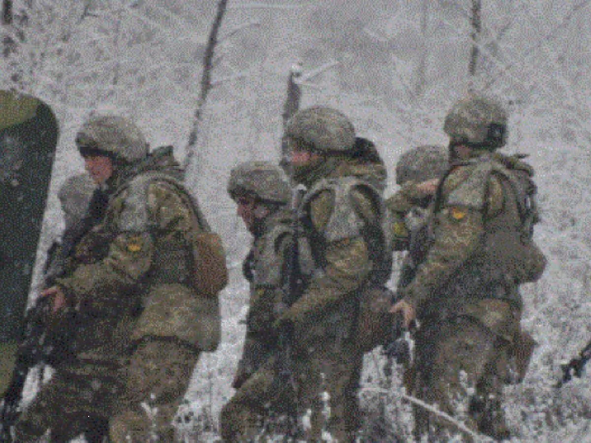 ఉక్రెయిన్ సంక్షోభం:  యూఎస్ కుటుంబాల‌ను త‌ర‌లించే ప‌నిలో అమెరికా…