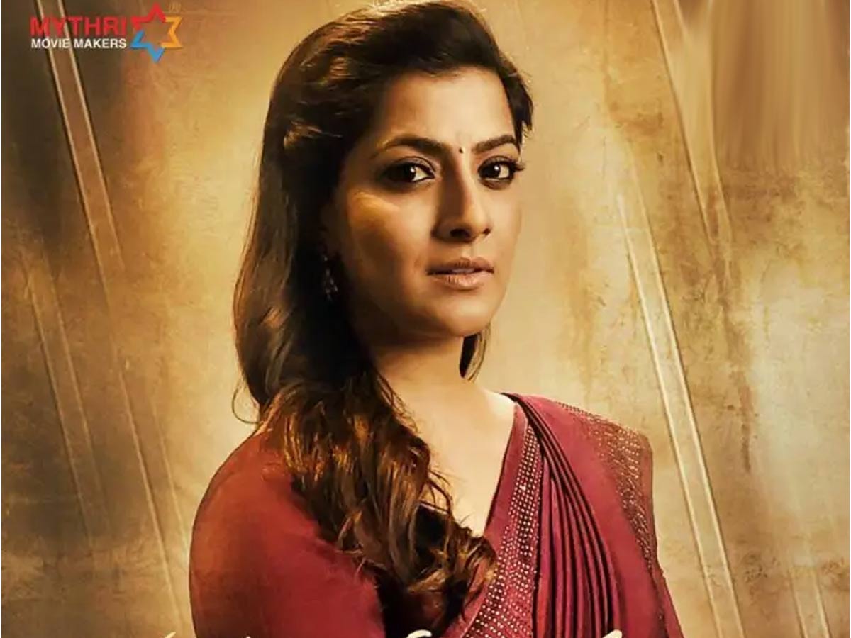 ఇండస్ట్రీలో కరోనా కలకలం… హీరోయిన్ కు పాజిటివ్