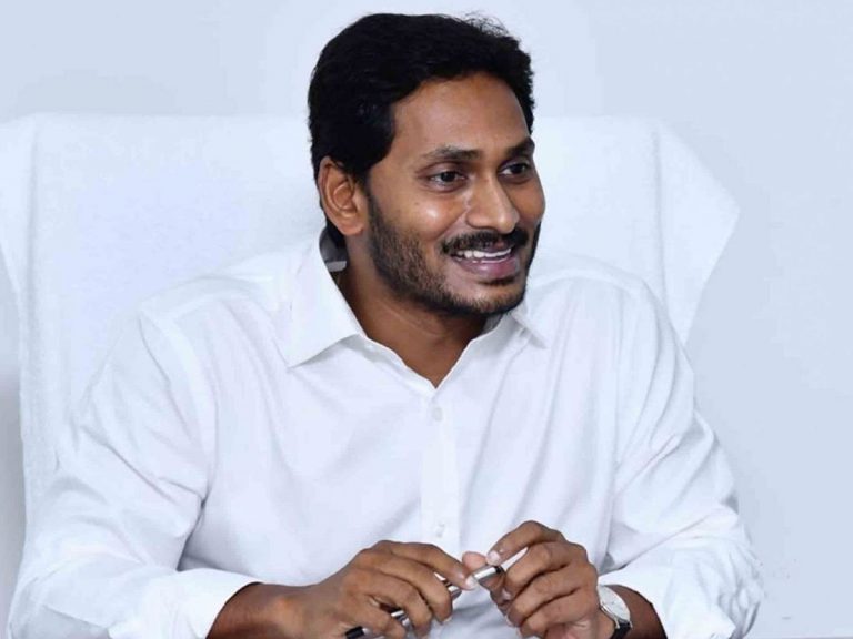 హస్తినలో సీఎం జగన్.. నేడు కేంద్రమంత్రులతో వరుస భేటీలు