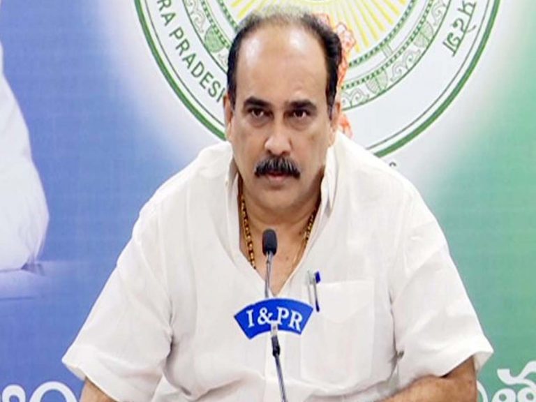 సినిమా వాళ్ల కోసం చిరంజీవి వస్తే రాజకీయాలు చేస్తారా..? మంత్రి బాలినేని