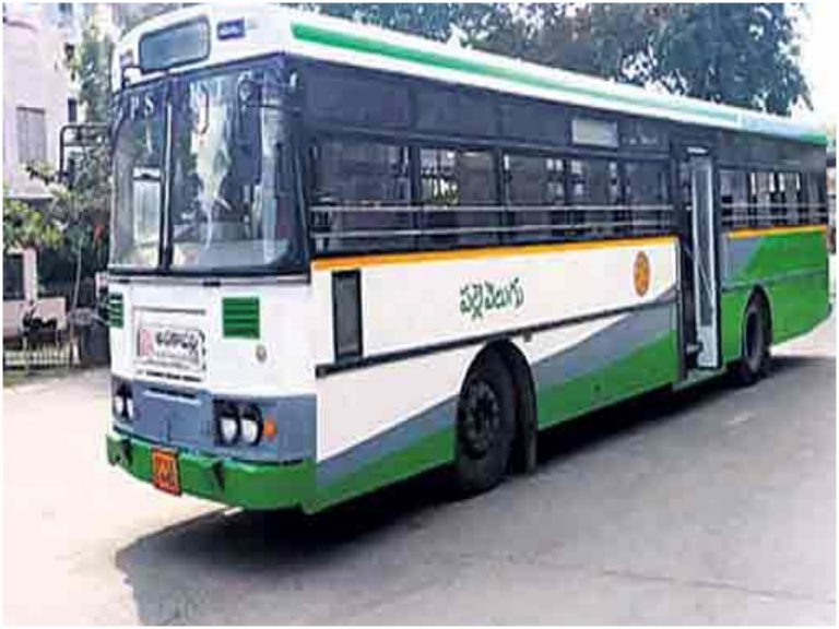 ఆర్టీసీ బస్సుకు తప్పిన పెను ప్రమాదం