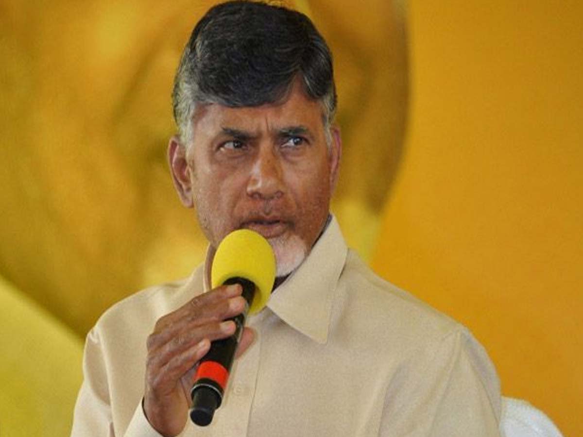 ఎన్టీఆర్‌ విగ్రహ ధ్వంసంపై డీజీపీకి లేఖరాసిన చంద్రబాబు