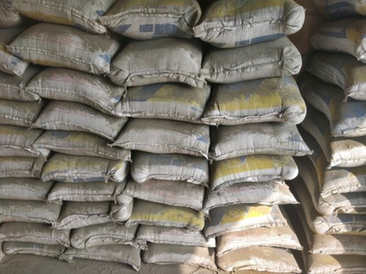 సామాన్యుడిపై మరింత భారం.. మళ్లీ పెరిగిన సిమెంట్ ధరలు